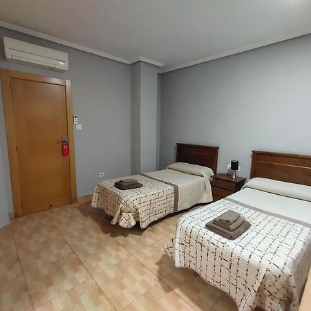 Hostal Abastos Valence Extérieur photo