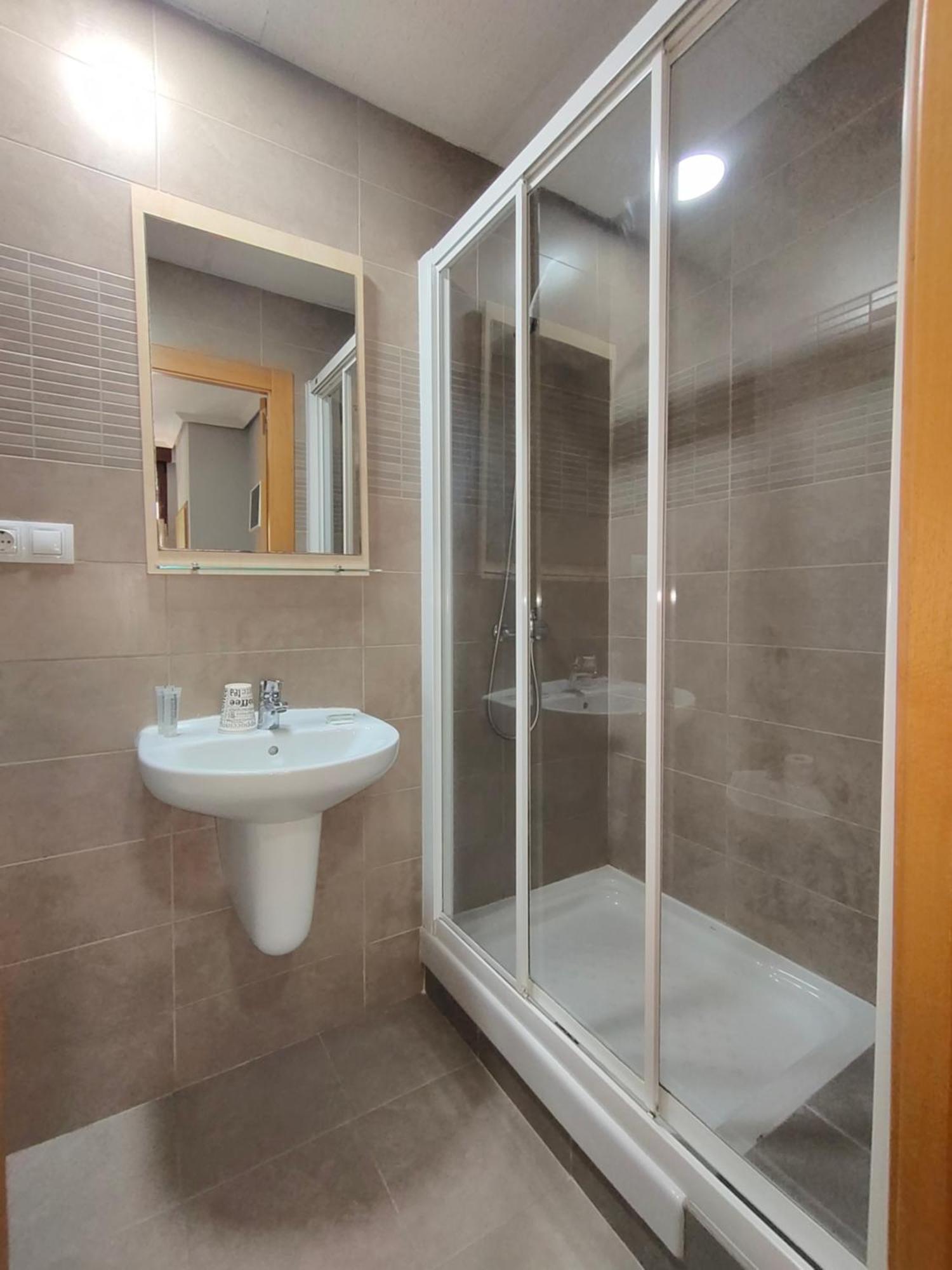 Hostal Abastos Valence Extérieur photo