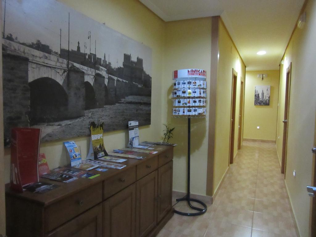 Hostal Abastos Valence Extérieur photo