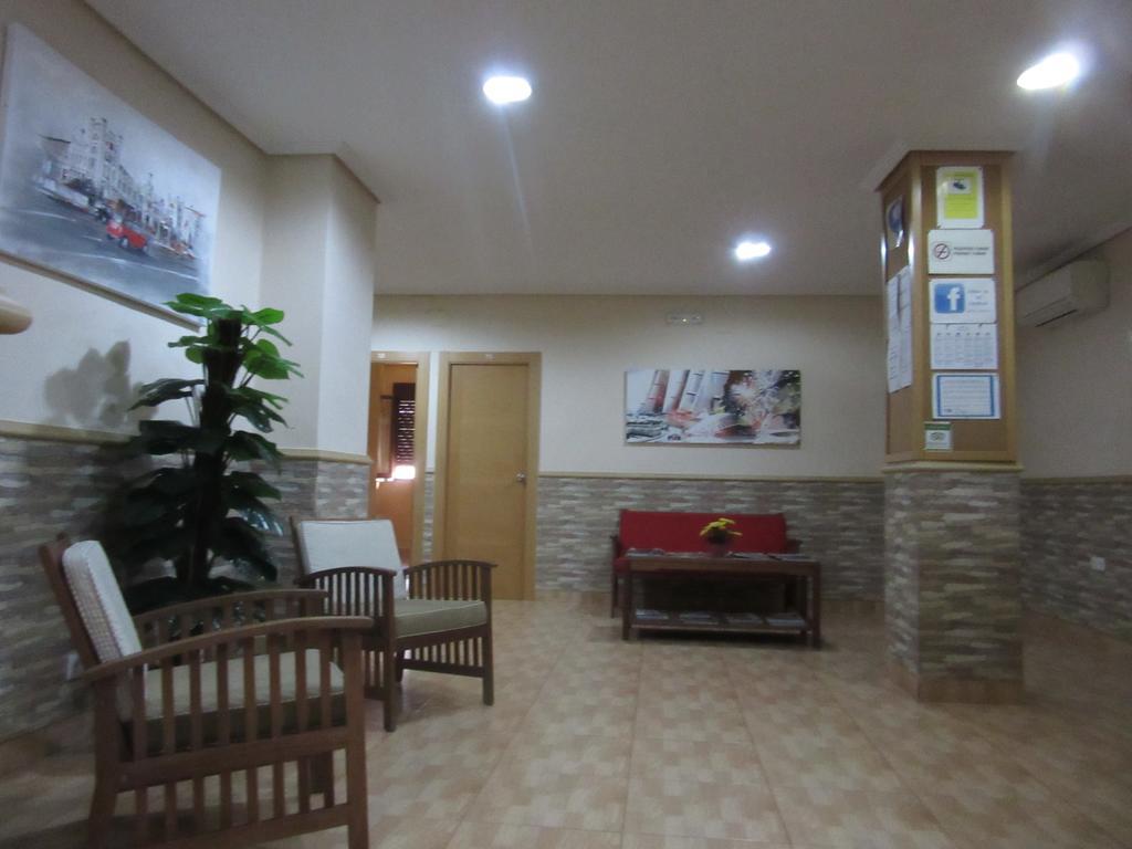 Hostal Abastos Valence Extérieur photo